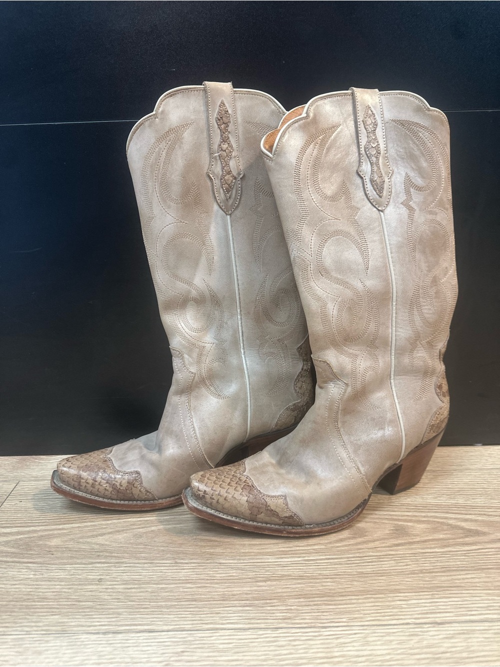 Durango Western Leather Cowboy Boots – Size 8.5B